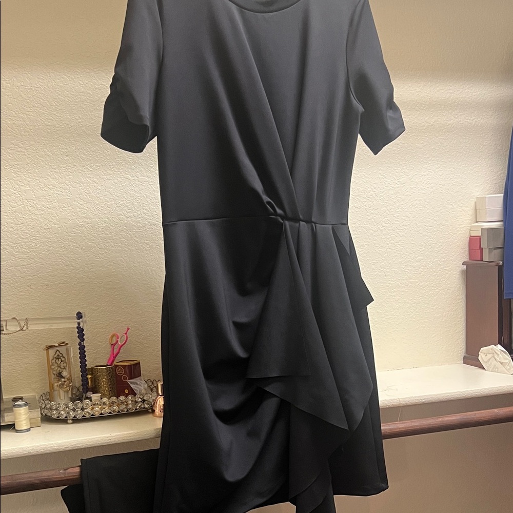 Rachel Parcell Black Short Sleeve Draped Midi Dress